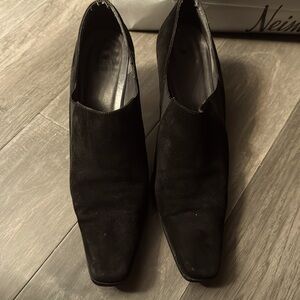 Vintage Stuart Weitzman Black Suede heel